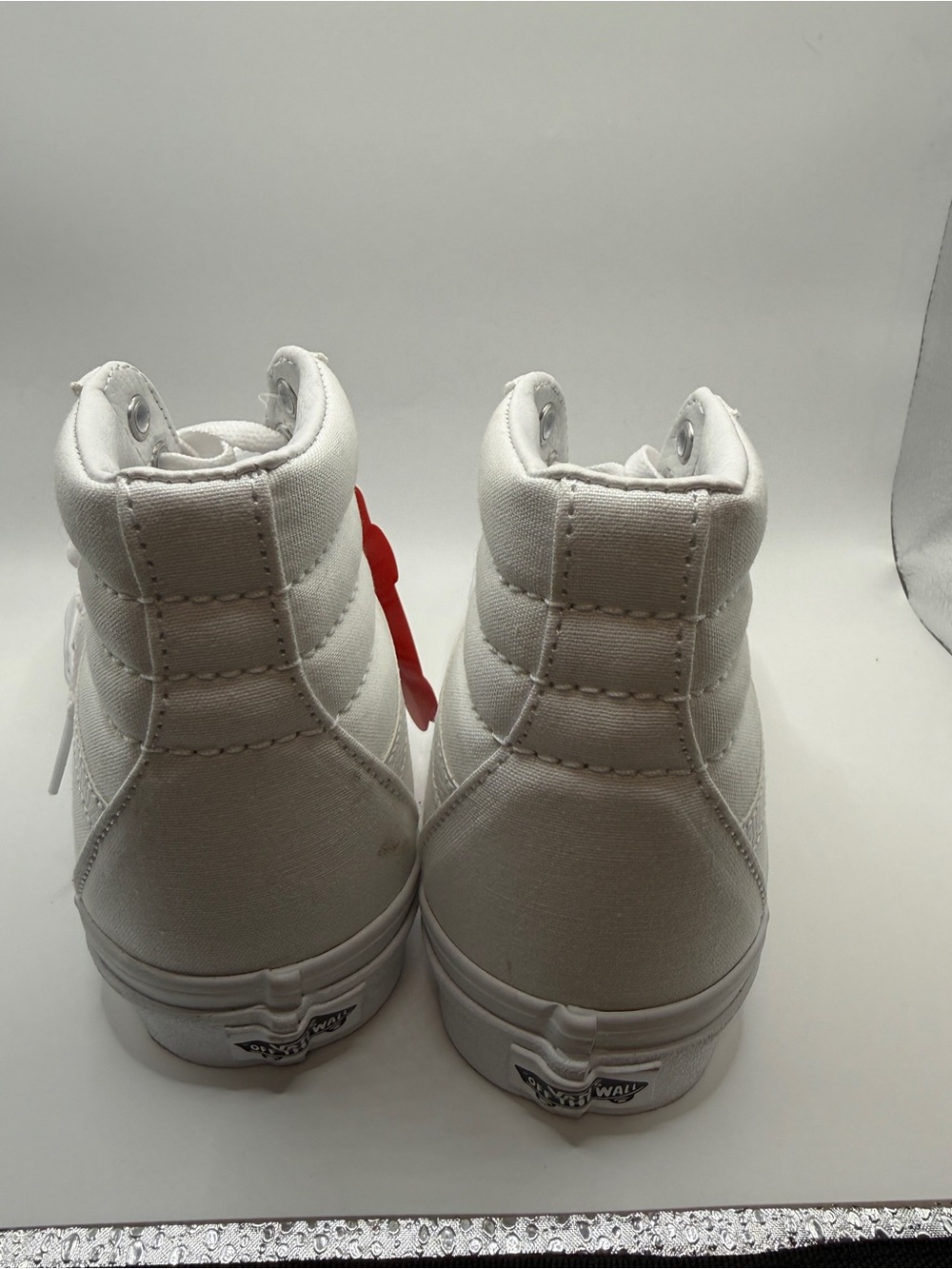 Vans White High-Top Skate Sneakers with Tags - Picture 4 of 7